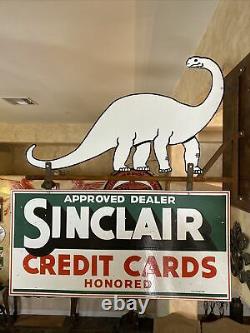LARGE VINTAGE''SINCLAIR'' DOUBLE SIDED 36 X 39.5 INCH PORCELAIN SIGN With BRACKET