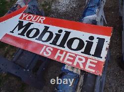 Mobiloil porcelain double sided flanged arrow sign Mobil Gas Oil Ford Chevy