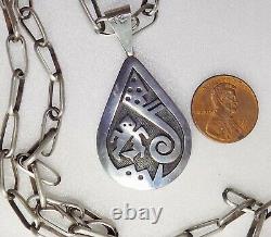 NATIVE AMERICAN STERLING DOUBLE SIDED PENDANT 36.8g SIGNED TRINIDAD LUCAS HOPI