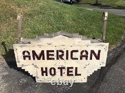 VINTAGE 1930s AMERICAN HOTEL LIGHTED TIN DOUBLE SIDED NEON ADVERTISING SIGN