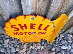 VINTAGE DOUBLE SIDED SHELL MOTOR OIL FLANGE 18.5 x 18 PORCELAIN ENAMEL OIL SIGN