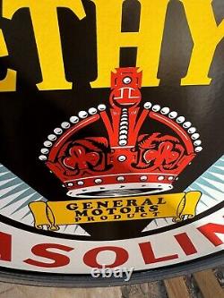 Vintage Design Gm Motor 30 Red Crown With Metal Ring & Bracket Porcelain Sign