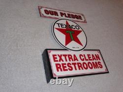 Vintage Texaco Our Pledge Clean Restrooms 11 3/4 Metal Gasoline Oil Flange Sign