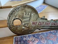 Vintage Yale & Towne Lock Two 2 Double Sided Sign Shop Locksmith Advertising 34