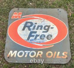 Affiche publicitaire en métal double face Macmillan Ring-Free Motor Oil des années 1960 Vtg 30