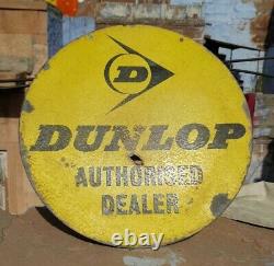 Ancienne Publicité Vintage Des Années 1930 À Dunlop. Panneau D'affichage En Émanel De Porcelaine