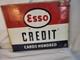 Anciennes Cartes De Crédit Esso Honorées - Enseigne En Porcelaine Double Face
