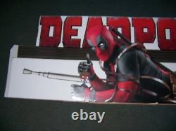 Deadpool 2 Double Face Cutout En Carton Standee Advertising Store Display Sign
