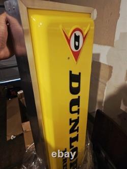 Enseigne double face lumineuse Dunlop