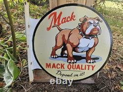 Enseigne en porcelaine à double face pour gas vintage Mack Truck 17 X 17