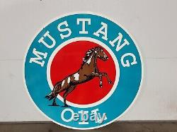 Grand Panneau À Double Face Mustang Oil. Station De Distribution D'essence De Porcelaine