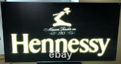 Hennessy Double Faced Led Bar Signe Cognac Liquor