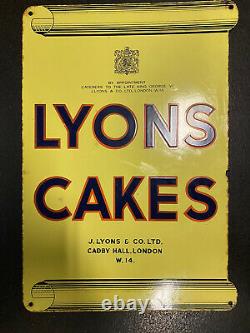 Lyons Cakes Vintage Enamel Sign Double Sided Fantastic État D'origine