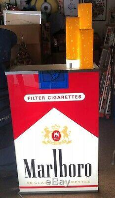 Marlboro Signe Lumineux Cigarettes Phillip Morris Rare Large Cigarettes