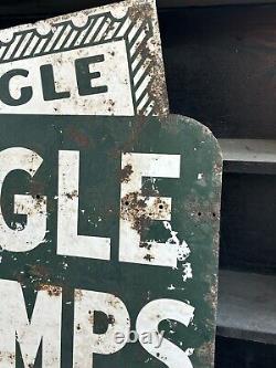 Panneau double face peint en métal lourd avec un timbre d'aigle vintage, publicité originale