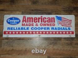 Panneau en métal double face RARE Vintage Cooper Tires avec drapeau américain 37,5 x 12
