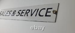 Panneau en porcelaine Vintage Vente & Service Double Face Pompe à Essence Signalisation du Milieu du Siècle