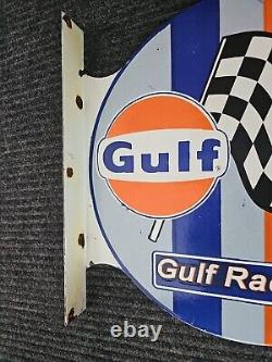 Panneau en porcelaine double face de course de gaz vintage Gulf Gasoline avec flasque