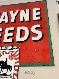 Panneau publicitaire double face Wayne Feeds original vintage de 1949