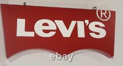 Panneau publicitaire suspendu double face Levis Jeans 24 X 10