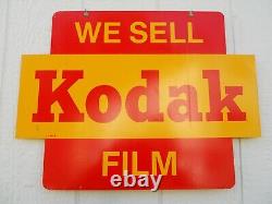 Panneau suspendu double-face 'Vintage We Sell KODAK Film' (Magasin général) 24 x 18