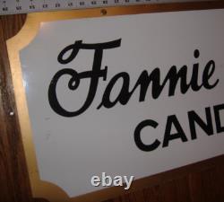 Panneau suspendu double face vintage Fannie May Chocolats