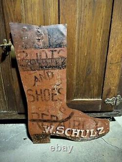 Rare Antique double sided metal boot makers trade sign Repair Shoes Americana	 <br/> 	

 <br/>
Rare Antique double sided enseigne commerciale en métal de cordonnier Réparer les chaussures Americana