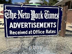 Signe en porcelaine à double face rare Vintage Original 1920s New York Times