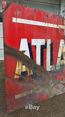Vintage Atlantic Gas & Oil Double Face Porcelaine 72 X 42 Inscription Rusty Barn Hanger